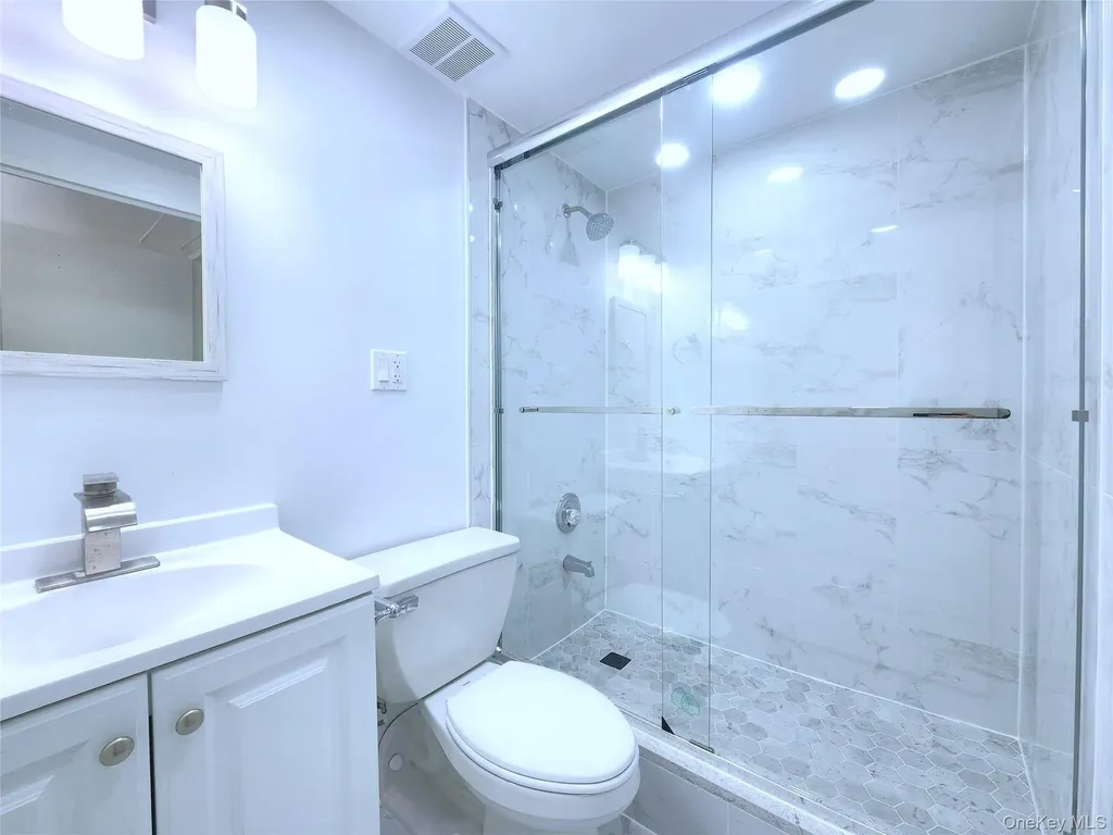 144-63 37 Avenue Flushing NY 11354