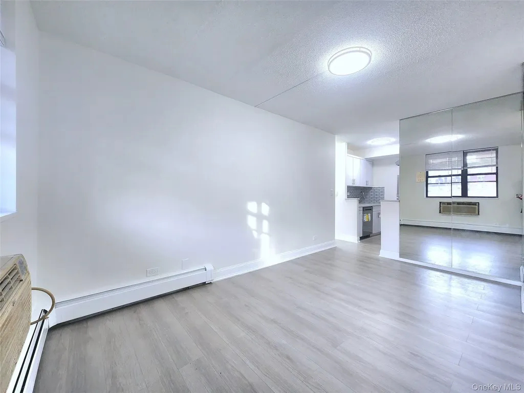 144-63 37 Avenue Flushing NY 11354