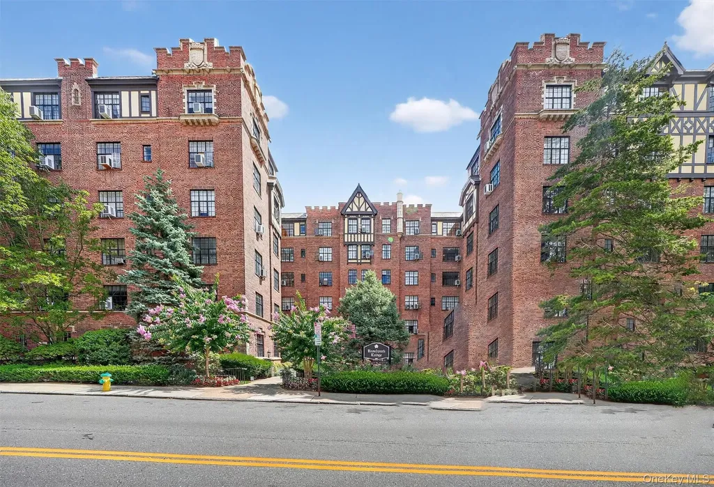 292 Main Street White Plains NY 10601