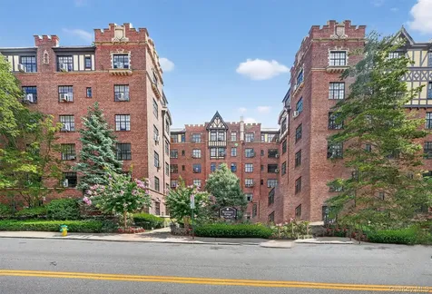 292 Main Street White Plains NY 10601