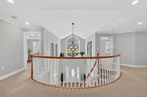 196 Country Club Road Hopewell Junction NY 12533