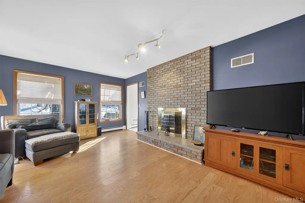 12 Berghoff Drive Fishkill NY 12524
