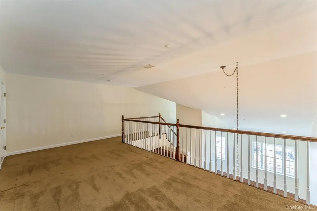 169 Spring Drive East Meadow NY 11554
