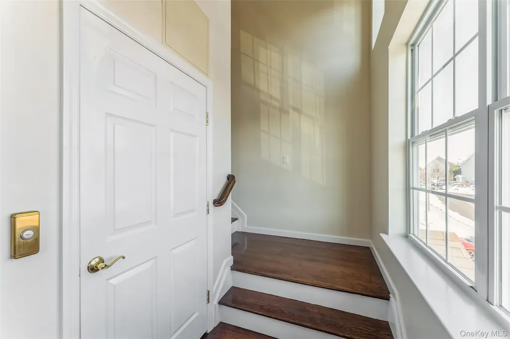 169 Spring Drive East Meadow NY 11554