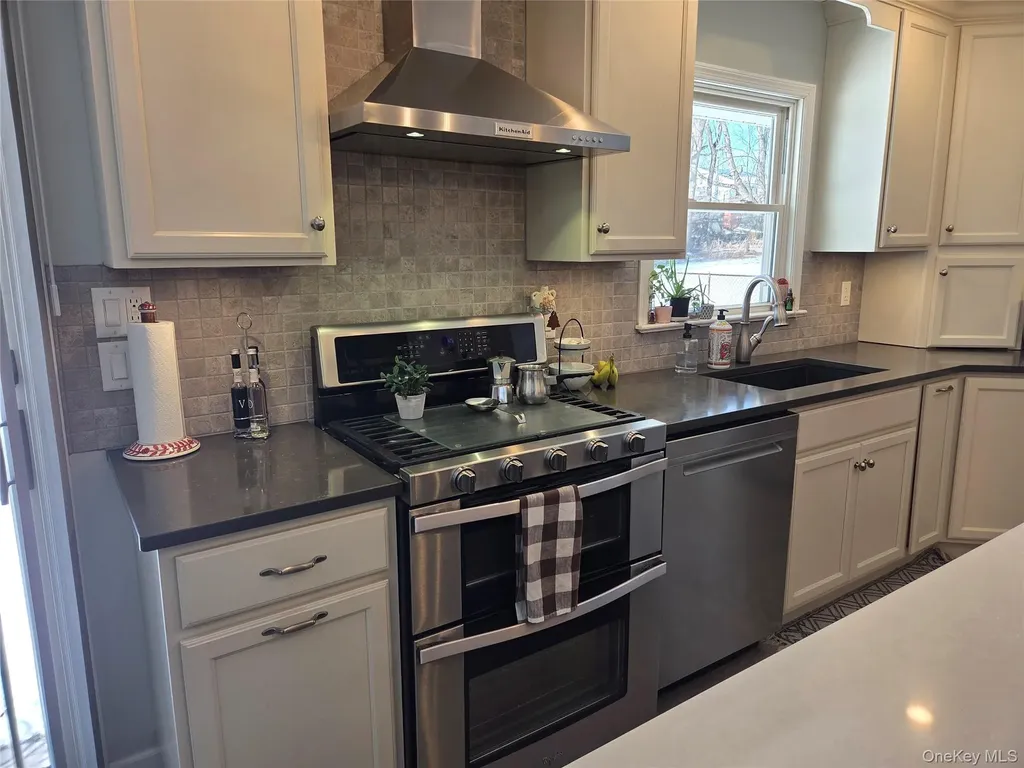9 Williams Avenue Newburgh NY 12550