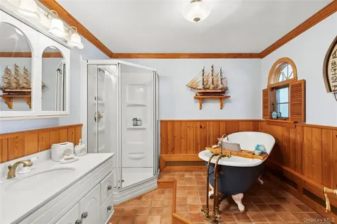 210 Redwood Road Sag Harbor NY 11963