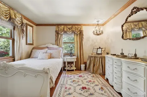 210 Redwood Road Sag Harbor NY 11963