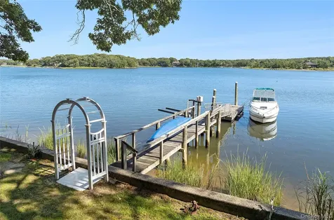 210 Redwood Road Sag Harbor NY 11963