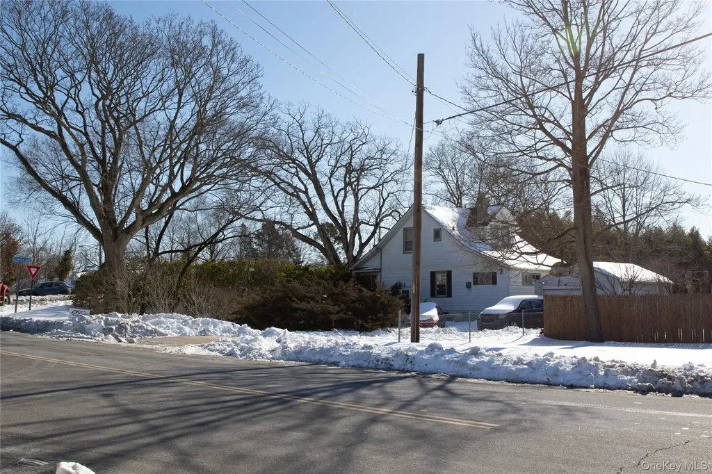 144 Carleton Avenue Islip Terrace NY 11752