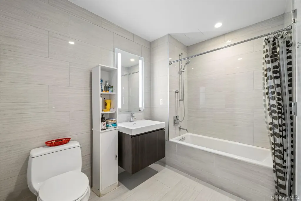 131-05 40 Road Flushing NY 11354