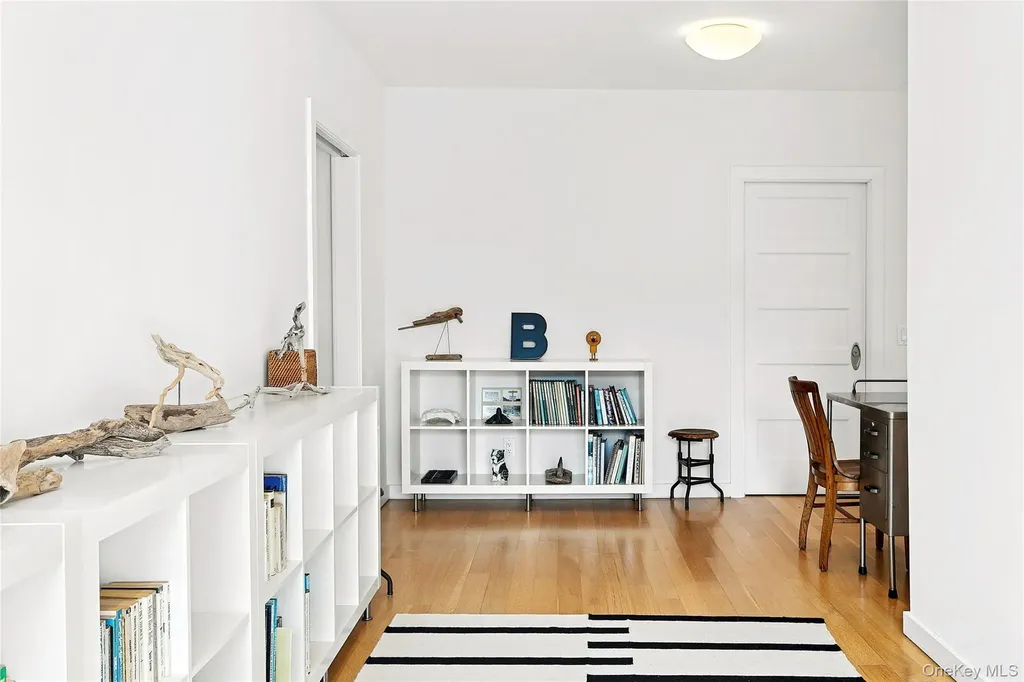 54 Gardiner Drive Amagansett NY 11930