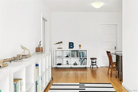 54 Gardiner Drive Amagansett NY 11930