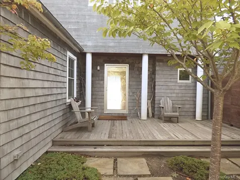 54 Gardiner Drive Amagansett NY 11930