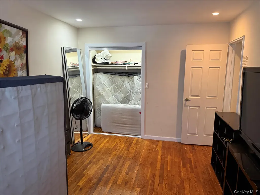 632 Warburton Avenue Yonkers NY 10701