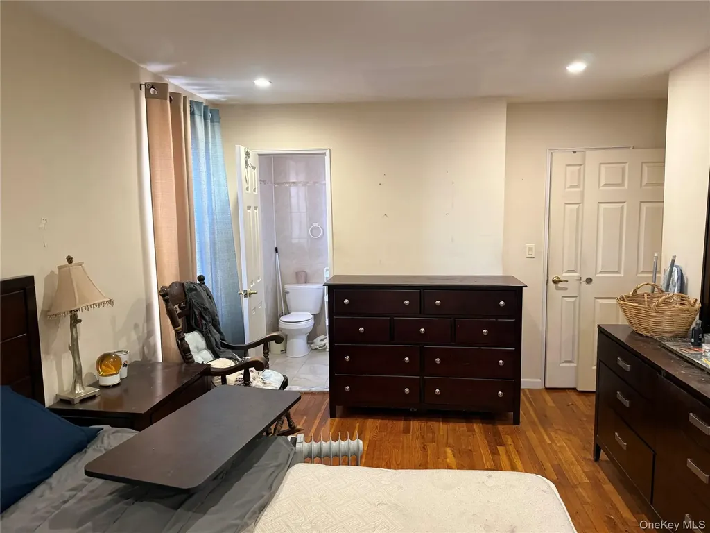 632 Warburton Avenue Yonkers NY 10701