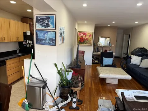 632 Warburton Avenue Yonkers NY 10701