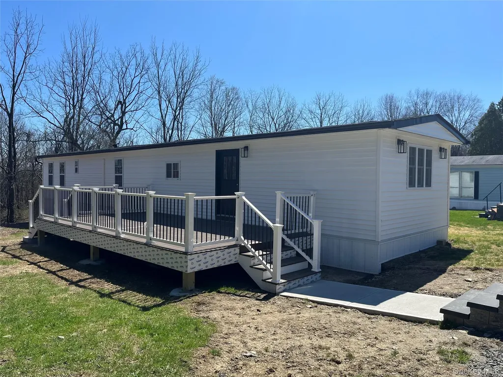 1 Walnut Park Lane Milton NY 12547