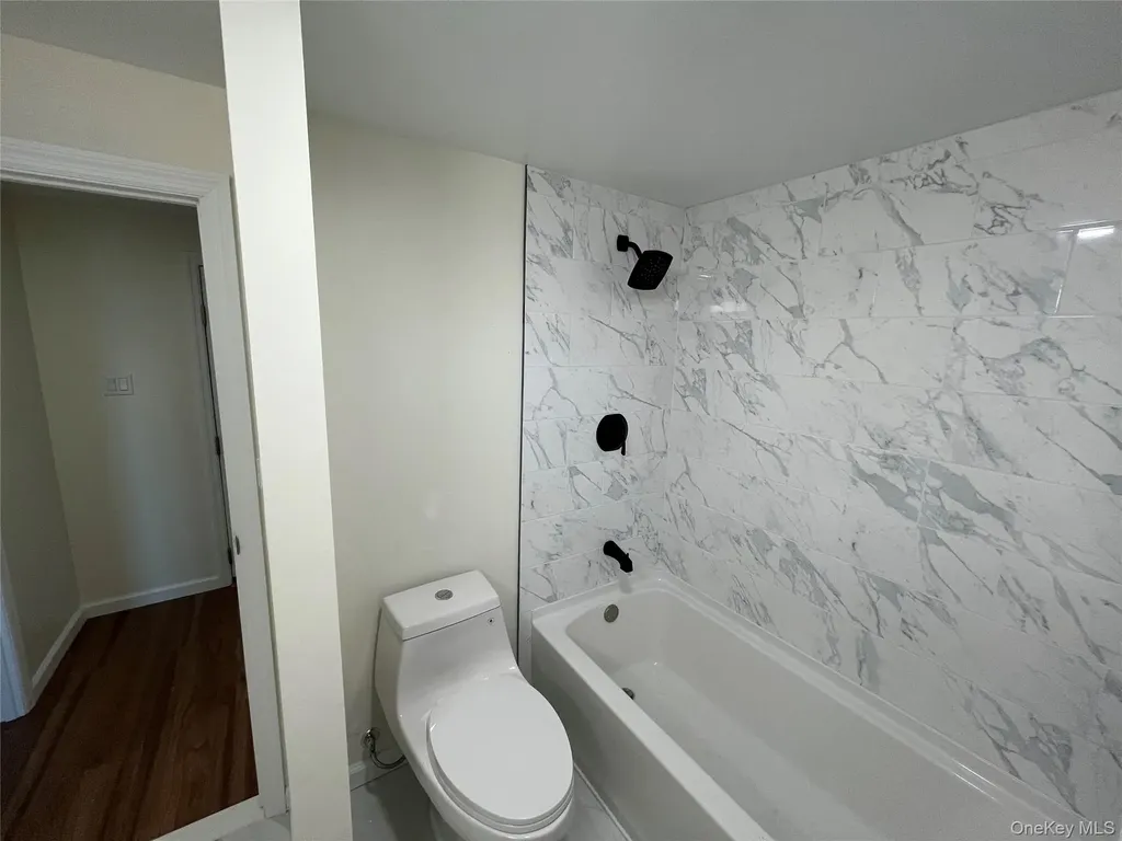 1 Walnut Park Lane Milton NY 12547