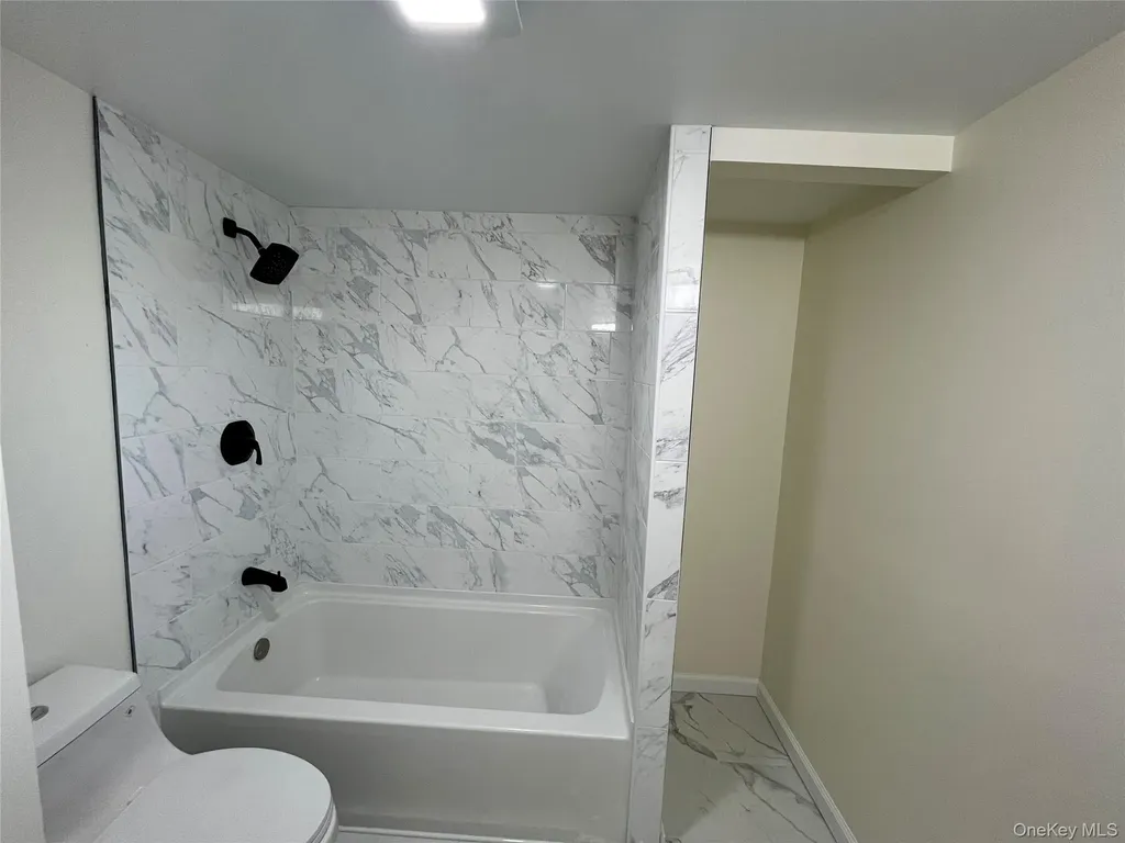 1 Walnut Park Lane Milton NY 12547