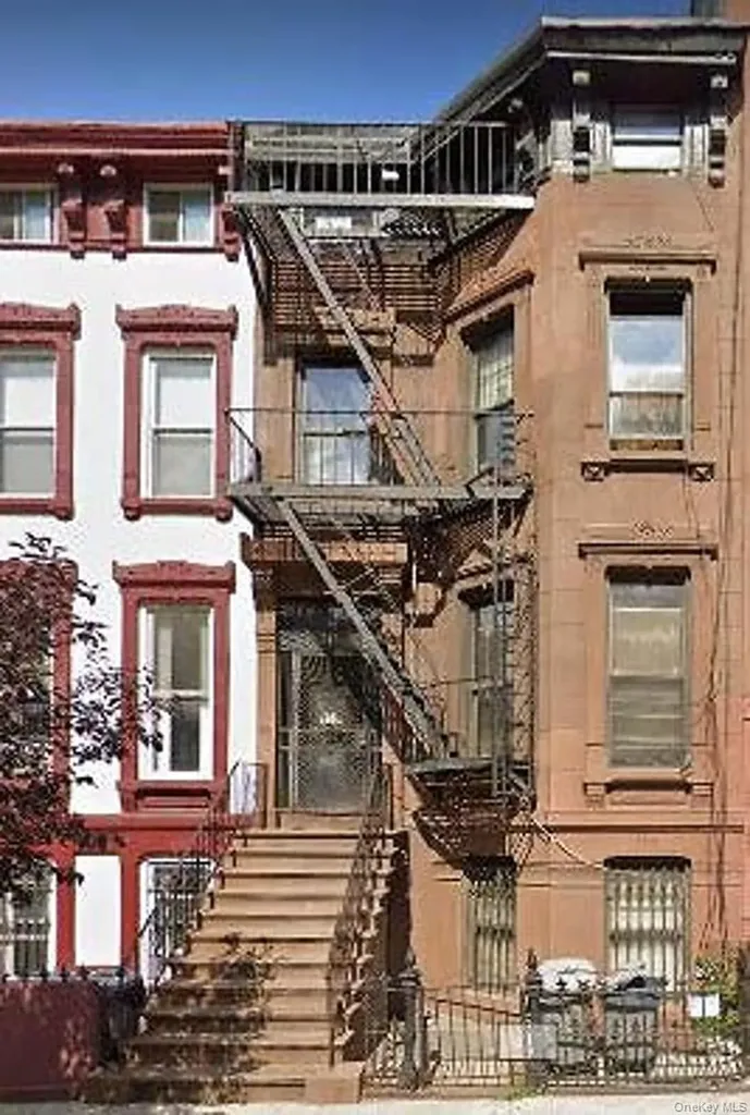 155 Stuyvesant Avenue Brooklyn NY 11221