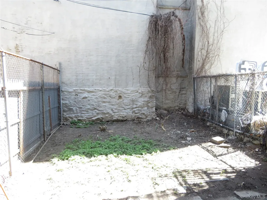155 Stuyvesant Avenue Brooklyn NY 11221