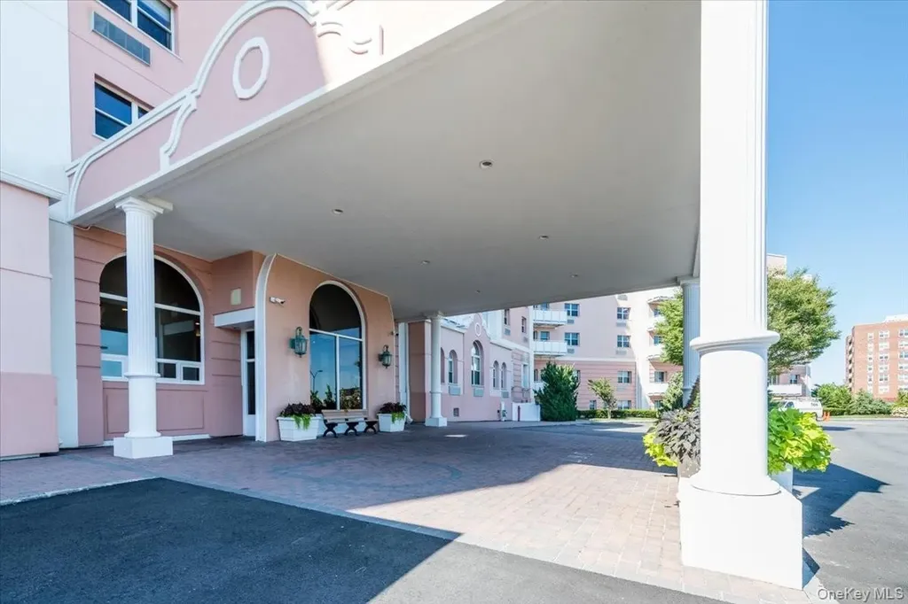 2 Richmond Road Lido Beach NY 11561
