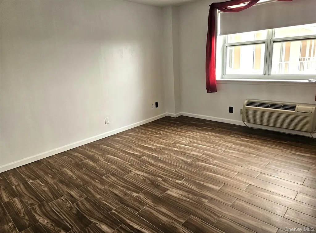 2 Richmond Road Lido Beach NY 11561