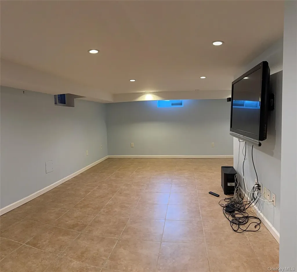 110-51 64th Road Forest Hills NY 11375