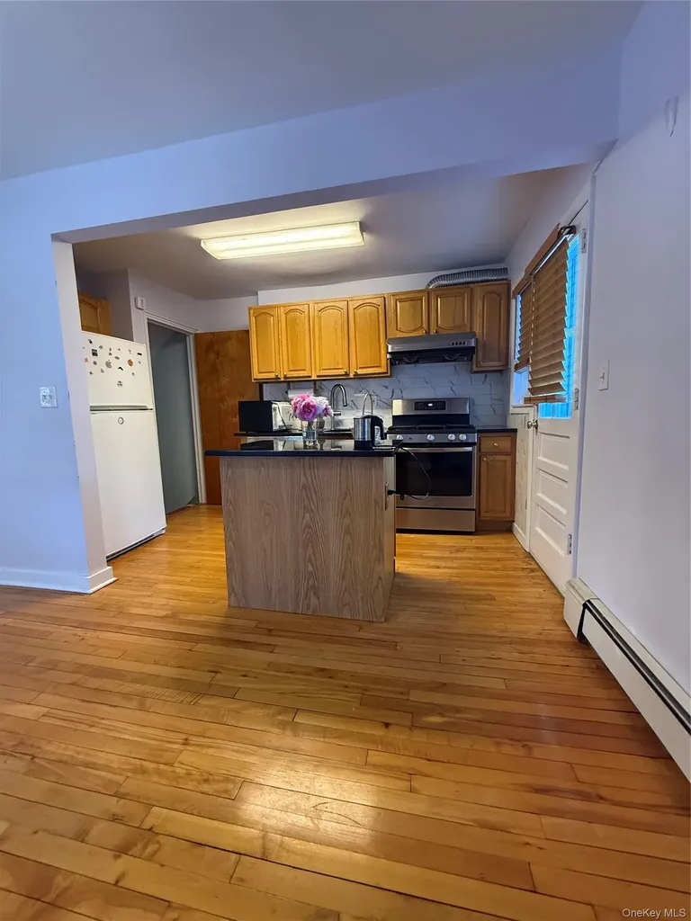 110-51 64th Road Forest Hills NY 11375