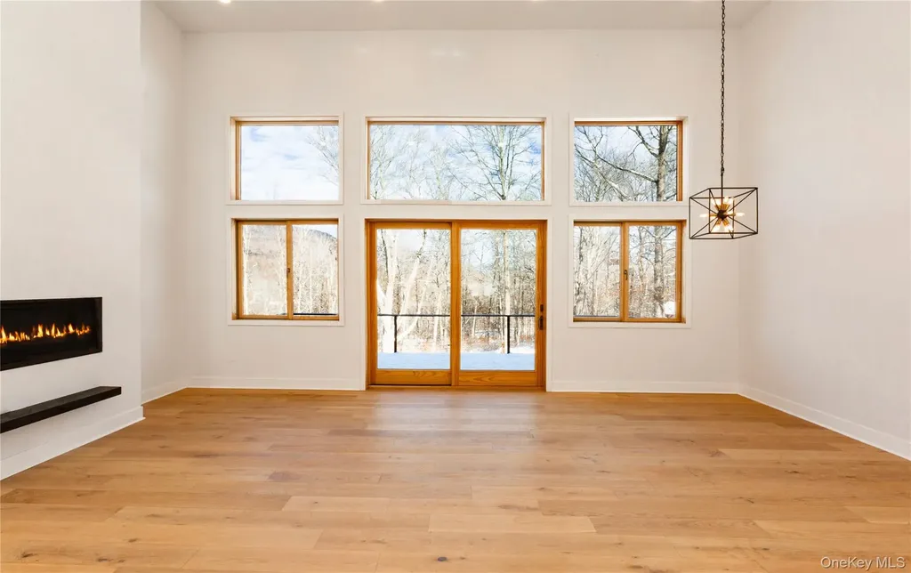 513 Myrtle Avenue Wallkill NY 12589