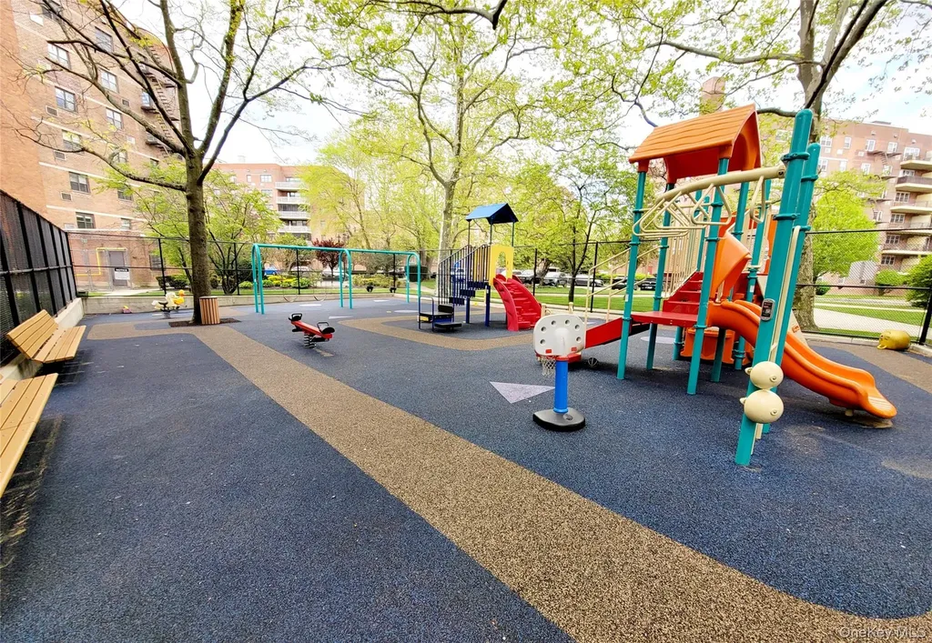 89-40 151 Avenue Howard Beach NY 11414
