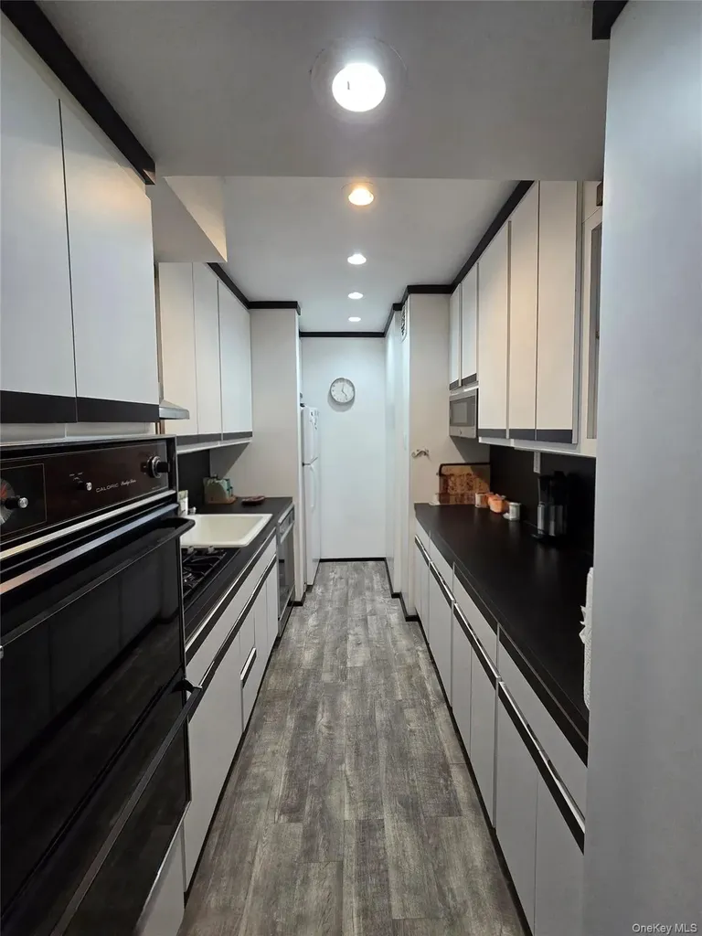 89-40 151 Avenue Howard Beach NY 11414