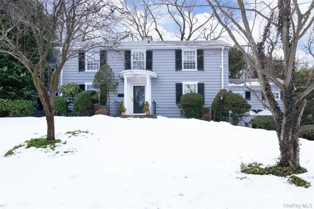 21 Edgewood Lane Bronxville NY 10708