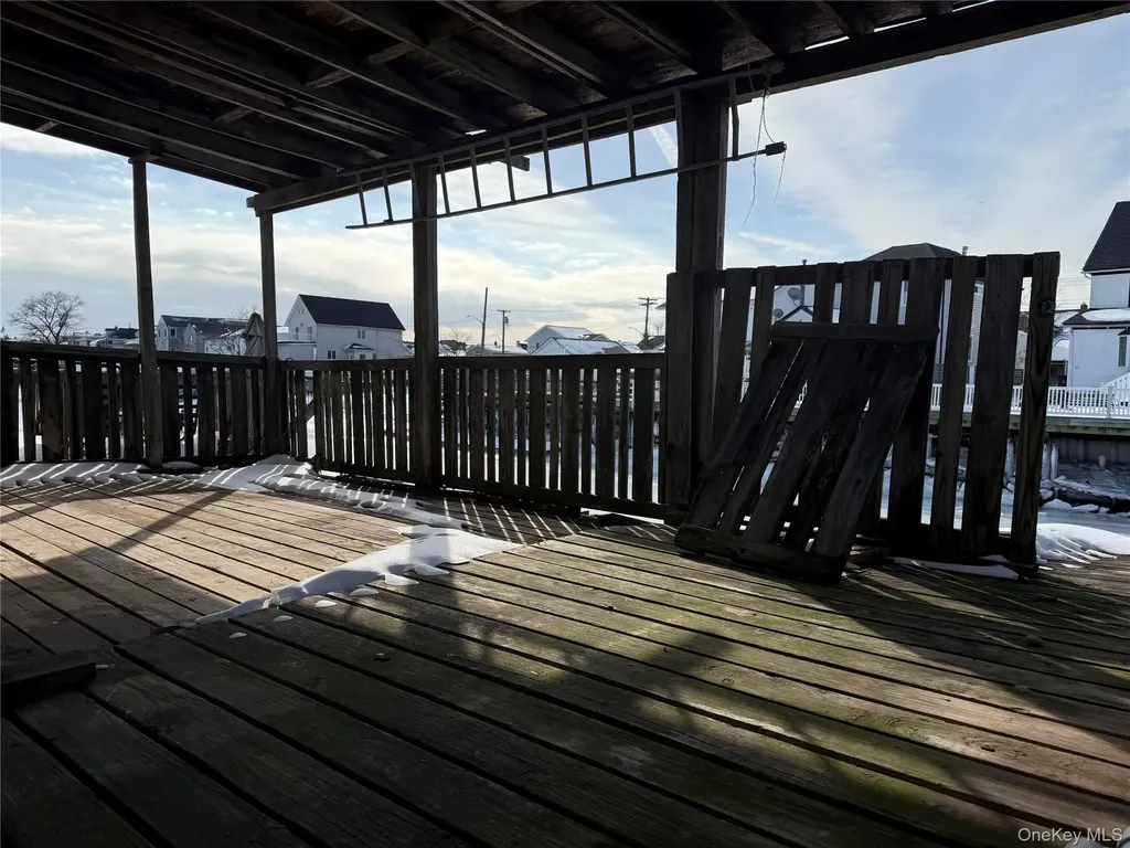 5 Bayview Avenue Howard Beach NY 11414