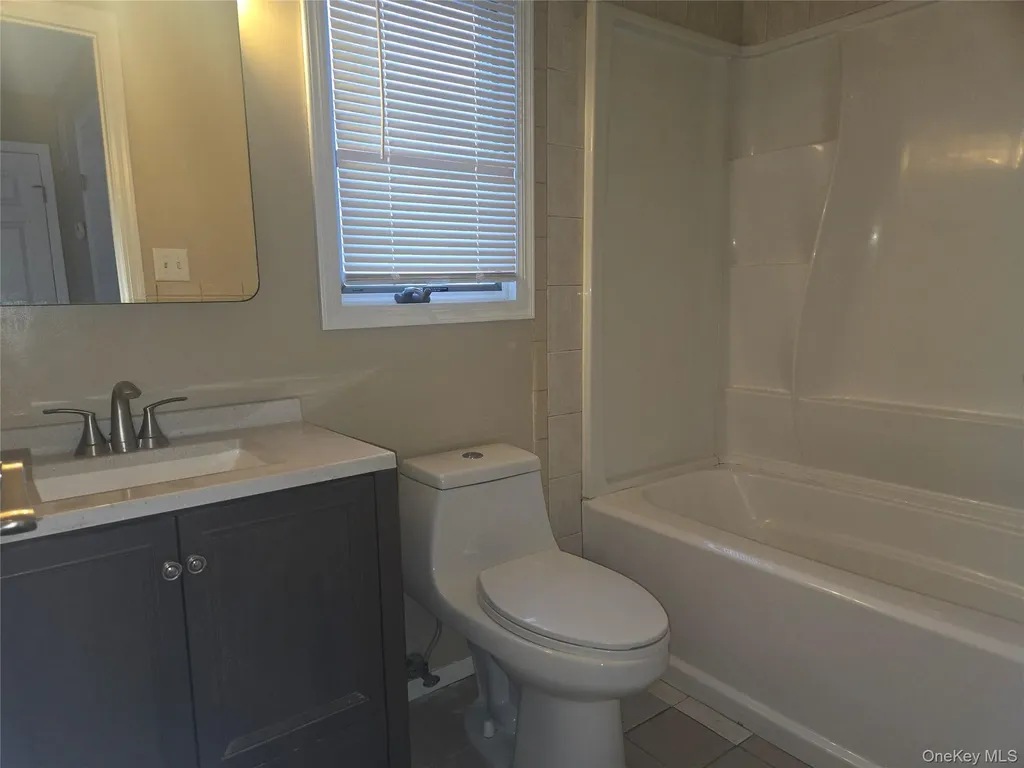 19 Cardinal Lane East Islip NY 11730