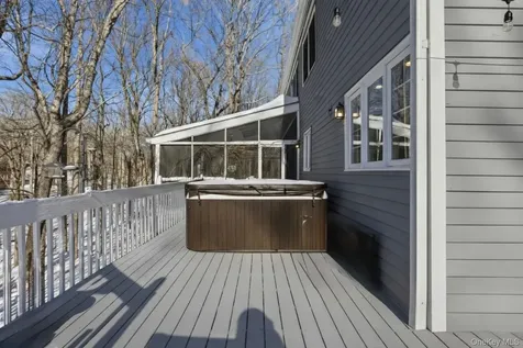 1 Canaan Circle South Salem NY 10590