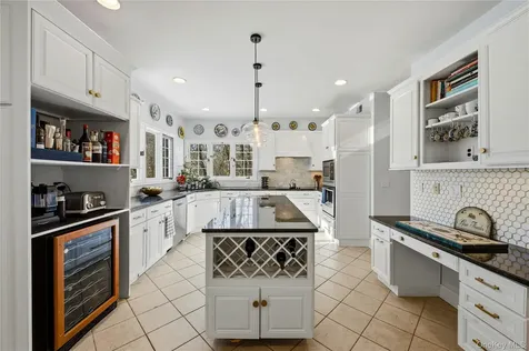1 Canaan Circle South Salem NY 10590