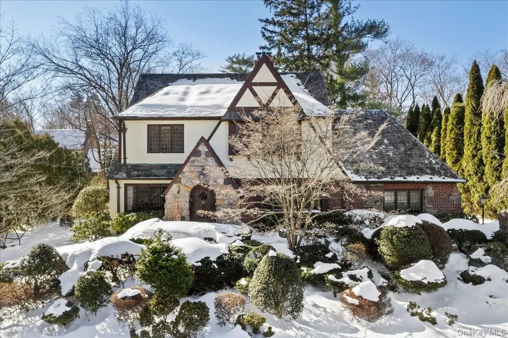 46 Fenimore Road Scarsdale NY 10583
