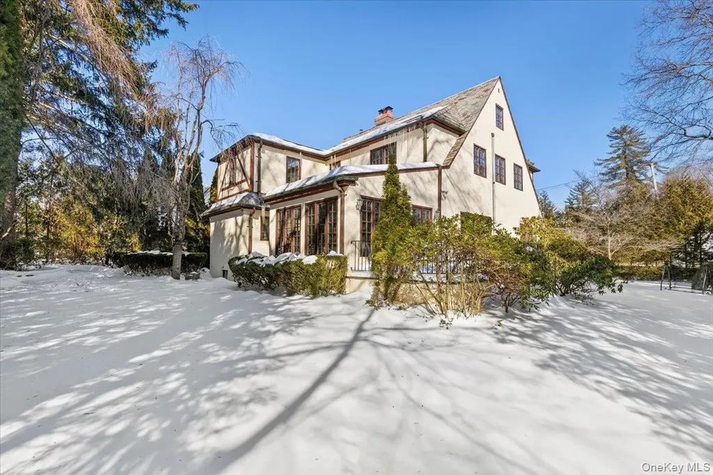 46 Fenimore Road Scarsdale NY 10583