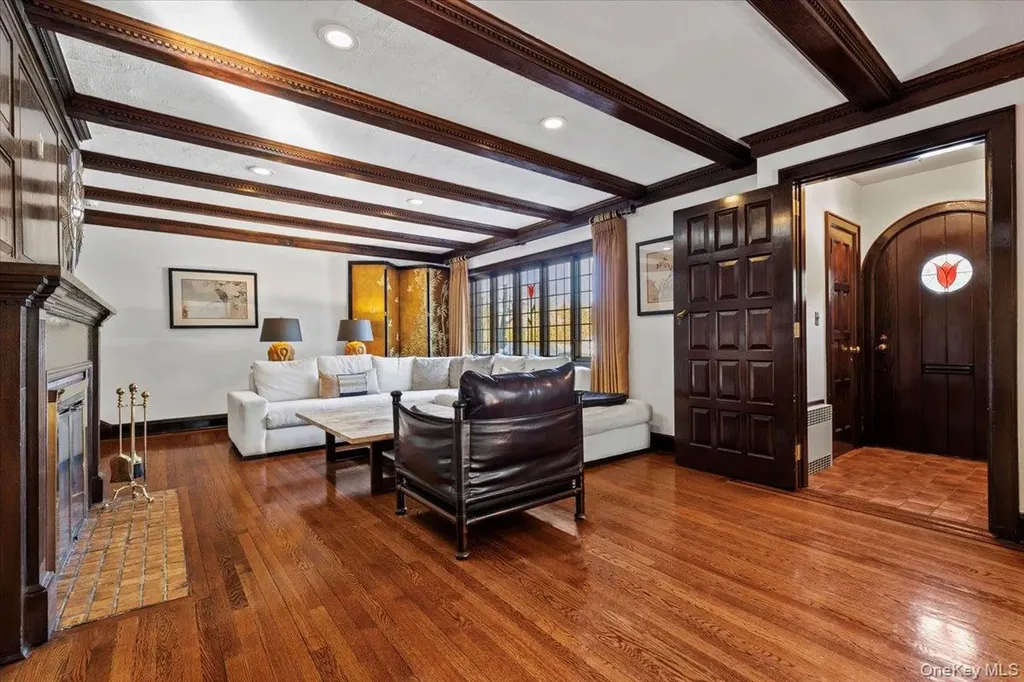 46 Fenimore Road Scarsdale NY 10583