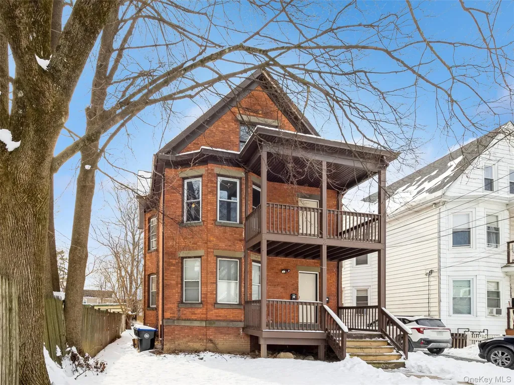 236 Mansion Street Poughkeepsie NY 12601