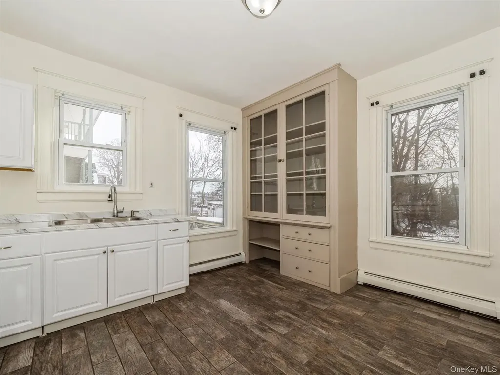 236 Mansion Street Poughkeepsie NY 12601