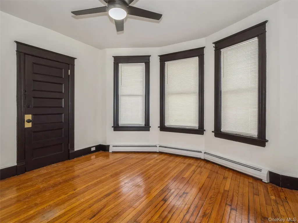 236 Mansion Street Poughkeepsie NY 12601