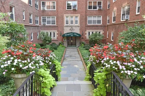 250 Bronxville Road Bronxville NY 10708