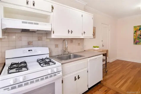 250 Bronxville Road Bronxville NY 10708