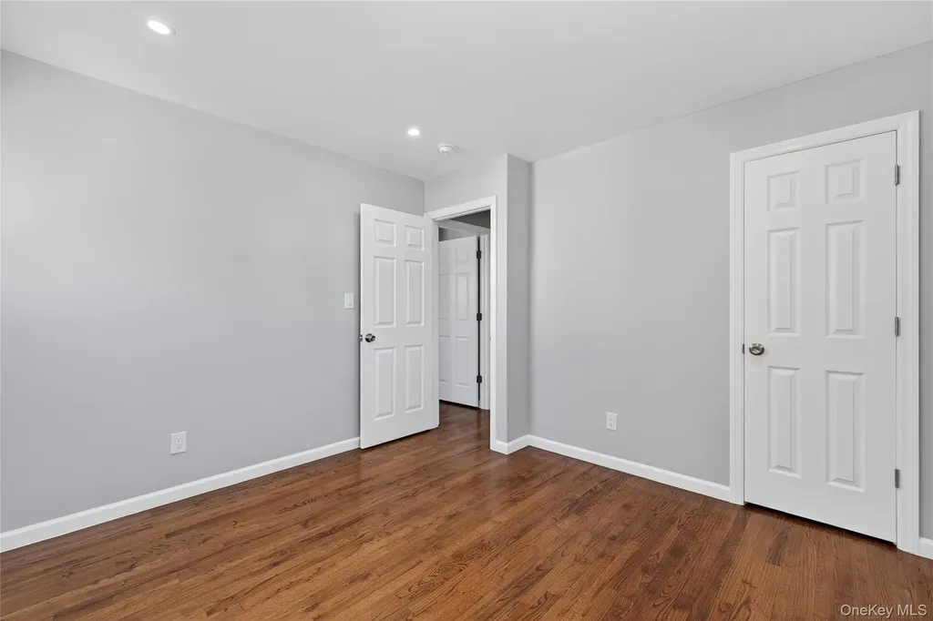 3103 Falcon Avenue Medford NY 11763