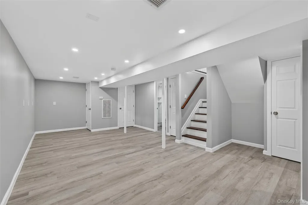 3103 Falcon Avenue Medford NY 11763