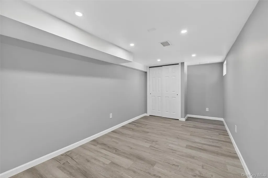 3103 Falcon Avenue Medford NY 11763