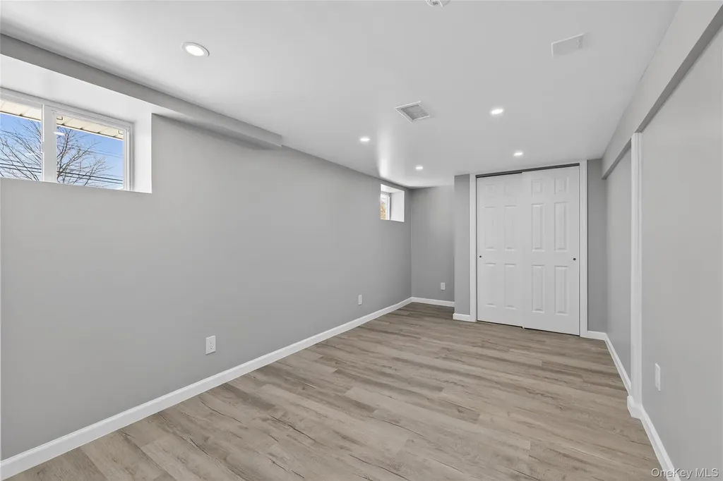 3103 Falcon Avenue Medford NY 11763