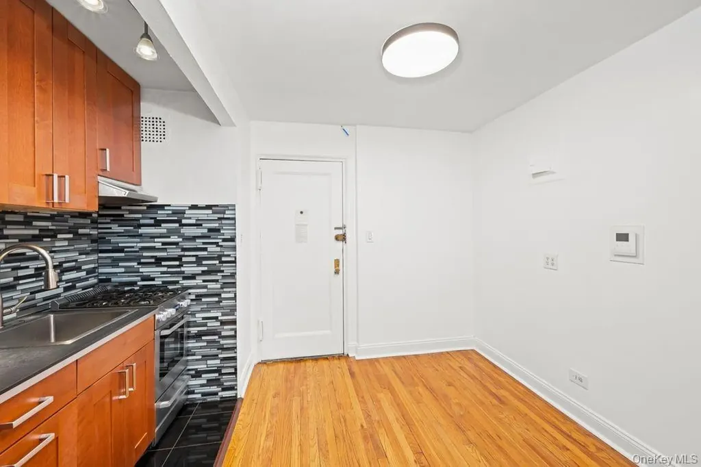 15 Oliver Street Brooklyn NY 11209